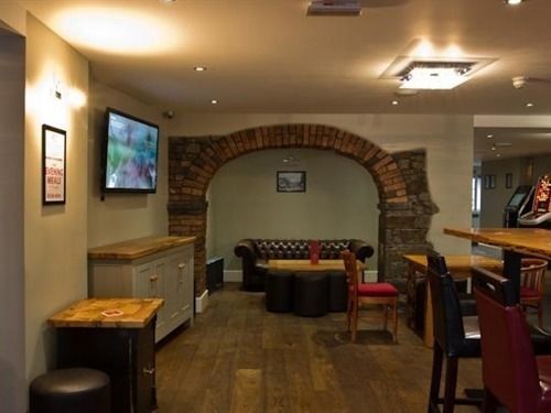 Cambrian Inn Tredegar المظهر الخارجي الصورة