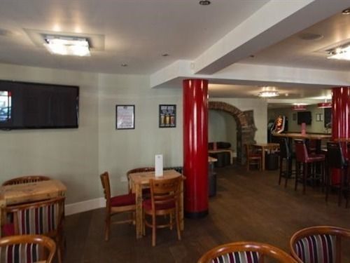 Cambrian Inn Tredegar المظهر الخارجي الصورة
