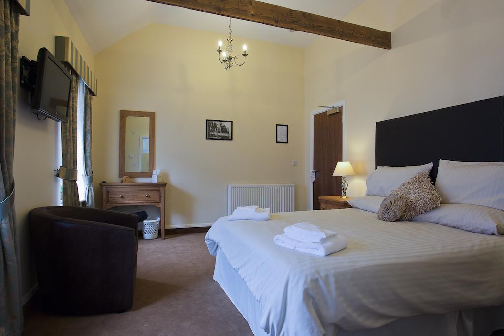 Cambrian Inn Tredegar الغرفة الصورة