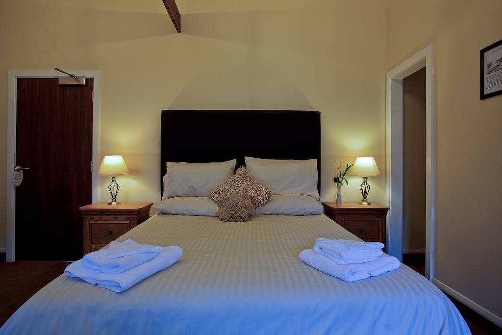 Cambrian Inn Tredegar الغرفة الصورة